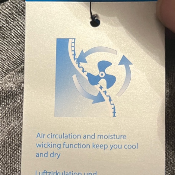 Capelli Sport NWT Renegades Soccer Club Shirt - size Med - Picture 6 of 10